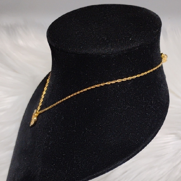 Authentic Christian Dior Gold Heart Rhinestone Necklace - Picture 9 of 12